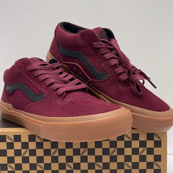 Vans WMNS Bmx Style 114
Port/Gum
VN0A4BXLK10
Sneakersrra - Picture 4 of 16